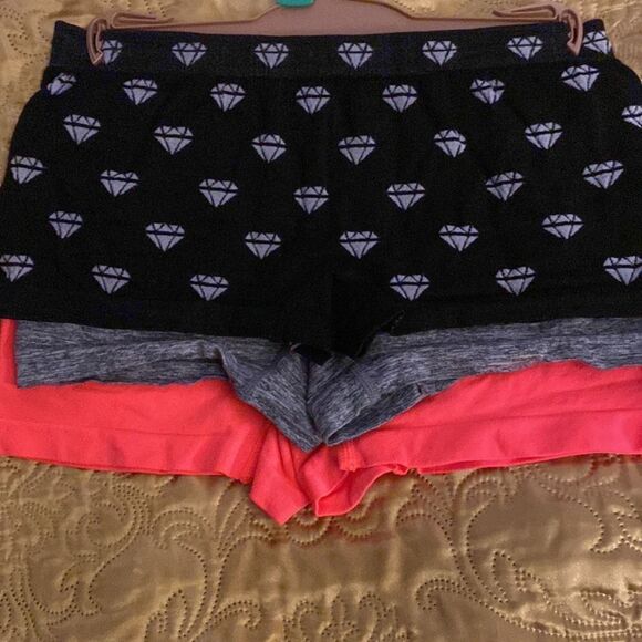 Hella Thick 3 Pack Seamless - Picture 2 of 5